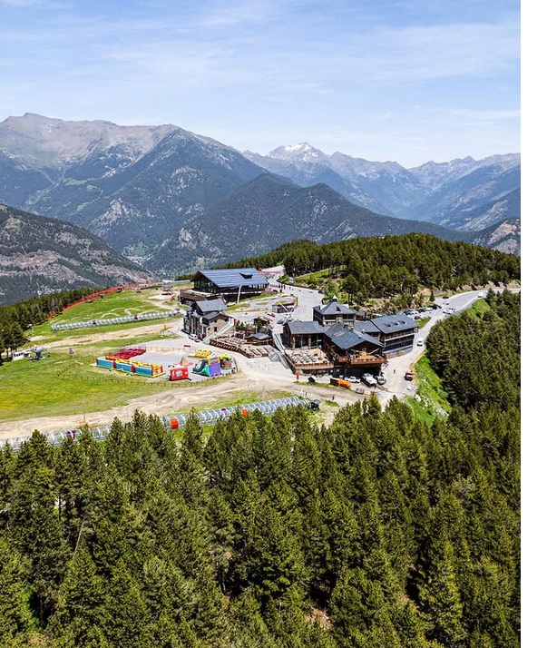 Zona de servicios en Vallnord Bike Park